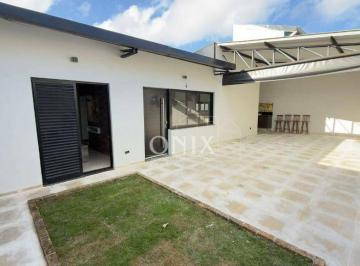 Casa · 130m² · 1 Quarto · 3 Vagas · Casa para venda e aluguel em Braz Cubas de 130.00m² com 1 Quarto, 1 Suite e 3 Garagens