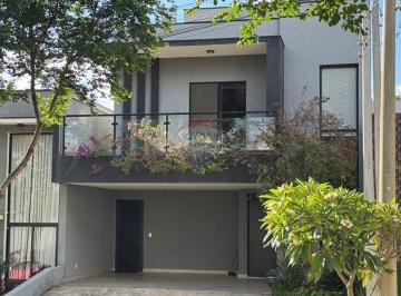 Casa · 150m² · 3 Quartos · 4 Vagas · Casa de Condomínio para venda em Cajuru Do Sul de 150.00m² com 3 Quartos, 1 Suite e 4 Garagens