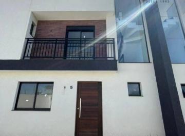 8b6cf28b4fdc147929a89c758bf667820b76b636 · Sobrado Triplex no Uberaba R$ 699.000,00