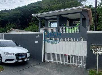 Casa · 315m² · 4 Quartos · 4 Vagas · Sobrado Com Piscina bairro Sertãozinho Matinhos.