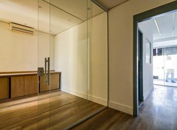 Comercial · 110m² · 8 Quartos · Prédio comercial na Praça da República, N. 376 - 9 andar • 110 m²