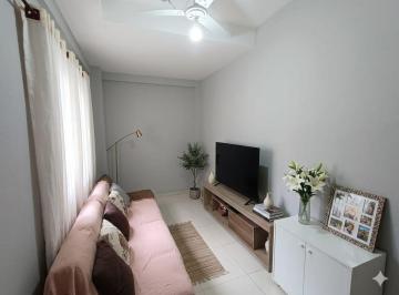Apartamento de 2 quartos, São Vicente · Apartamento térreo com dois dormitórios, quintal