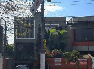 Casa de 3 quartos, São Paulo · Casa comercial ampla a poucos passos do Parque Ibirapuera