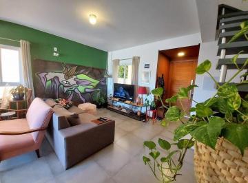 Casa de 2 quartos, Santos · Imóvel a venda com 2 Quartos no Embaré - Santos