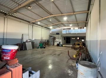 Comercial · 250m² · Casa e barracão para venda e locação no bairro São Mateus em Piracicaba/SP