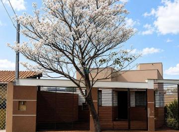 afbfa34673368754e5257fbd81a20617e813ecbd · R$ 450.000,00 — Casa Assobradada com 3 quartos à venda no Jardim Andes em Londrina