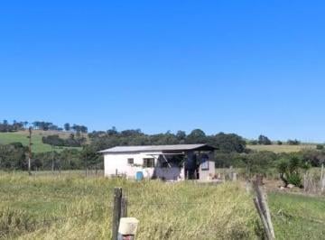 202606191047512350.jpeg · Sítio para Venda em Cássia dos Coqueiros, RURAL, 3 dormitórios, 2 banheiros, 10 vagas
