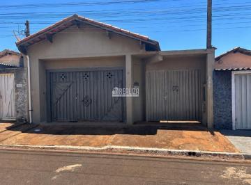 img0 · Casa com 2 Quarto(s) e 2 banheiro(s) para Alugar, 10 m² por R$ 900 / Mês