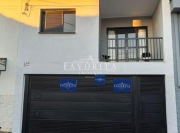 Casa · 30 Quartos · Casa à venda - no Centro