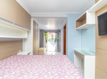 Casa · 122m² · 2 Quartos · 1 Vaga · Sobrado com 2 quartos, 1 vaga, CIC - Curitiba