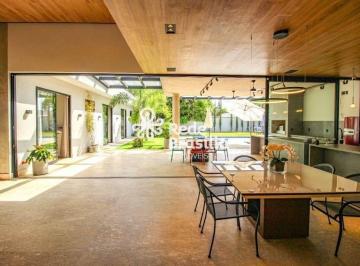 Casa · 452m² · 5 Quartos · 2 Vagas · Condomínio Santa Bárbara - Casa à venda, térrea, com 5 suítes, Jardim Botânico