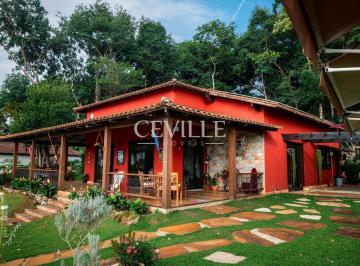 59 · Exclusividade e sofisticação no vale da serra