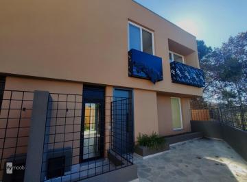 Casa · 116m² · 3 Quartos · 2 Vagas · Sobrado com 3 quartos e 1 suíte no Campo Comprido