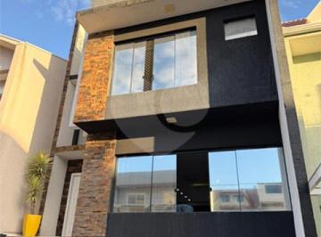 Casa de 4 quartos, Curitiba · Casa em condomínio com 4 quartos e 3 vagas no Novo Mundo