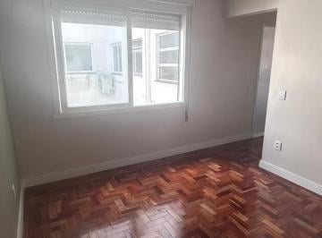 Apartamento · 43m² · 1 Quarto · Apartamento reformado de 43,23 m², 1 dormitório no Centro Histórico
