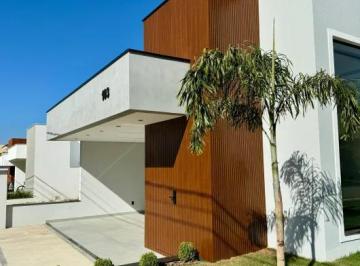 Casa de 3 quartos, Salvador · Casa de 150 m² com 3 quartos à venda em Itaigara