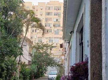 Apartamento · 212m² · 7 Quartos · 2 Vagas · Casa de Vila : / Residencial / Botafogo