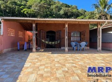 Foto 01 · Casa a venda em Ubatuba com 3 dormitórios, bairro Jardim Beira Rio, próximo a praia da Maranduba, ac