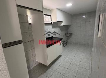Apartamento · 65m² · 2 Quartos · 1 Vaga · Apartamento térreo nos Bancários próx ao shopping Sul
