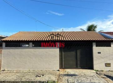 Casa · 200m² · 4 Quartos · 2 Vagas · Casa no Valentina com 4 quartos e excelente localização