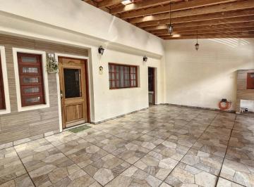 IMG_20260622_001642_000.jpeg · Excelente sobrado para venda em Jaçanã com 4 quartos, sendo 1 suíte, 142m² - claudio-donizeti-da-sil