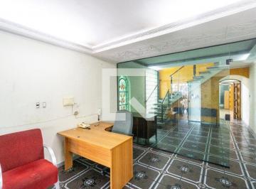 Localizada em São Paulo, no charmoso bairro Parque Maria Luiza, esta espaçosa ca · Casa à Venda - Vila Carrão, 4 Quartos, 280 m2