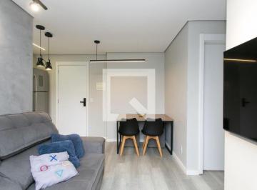 Este apartamento localizado em São Paulo oferece uma excelente oportunidade de m · Apartamento à Venda - Itaquera, 2 Quartos, 41 m2