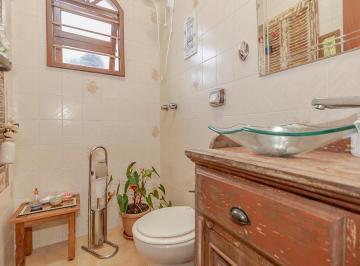 0vfdgbkejv5255ul7jqyz6ppvr17 · Casa em Passo da Areia