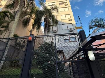 Apartamento · 217m² · 3 Quartos · 1 Vaga · Cobertura com 3 quartos e 216m² à venda em Santa Cecília, Porto Alegre.