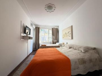 Apartamento · 31m² · 1 Quarto · Apartamento de 01 dormitório, e 30m² à venda na Cidade Baixa, Porto Alegre.