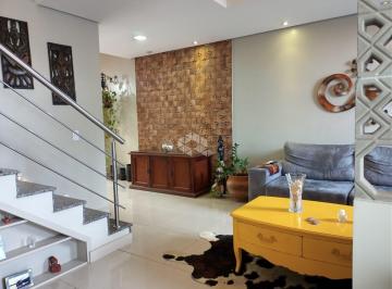 Casa · 120m² · 3 Quartos · 2 Vagas · Casa Sobrado 03 dormitórios 1 suíte com sacada,lavabo, churrasqueira, pátio, área de serviço, Bairro