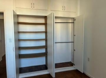 Oportunidade única! 
Seu novo lar está esperando por você! Este lindo apartament · AMPLO APARTAMENTO DE 3 DORMITÓRIOS NA CIDADE BAIXA