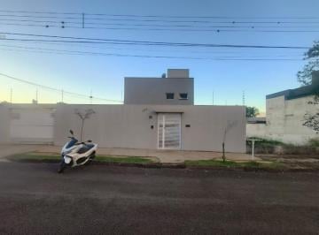 Casa · 100m² · 3 Quartos · 4 Vagas · Casa à venda em Londrina, Parque Residencial Alcântara, com 3 quartos, com 100 m²