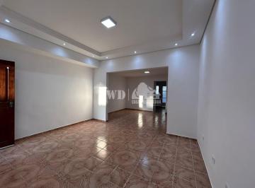 Casa · 117m² · 2 Quartos · 2 Vagas · Casa 2 quartos - Centro