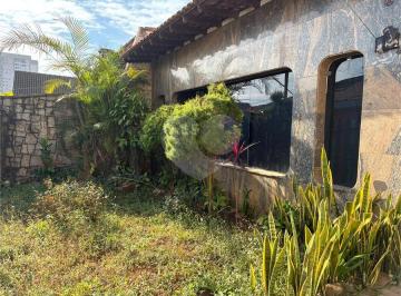 Imagem Principal · Casa à venda com 3 quartos, sendo 1 suíte, em Vila Galvão, Guarulhos