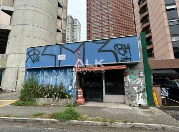 Comercial · 332m² · Loja comercial, á 100 metros da Av. Faria Lima