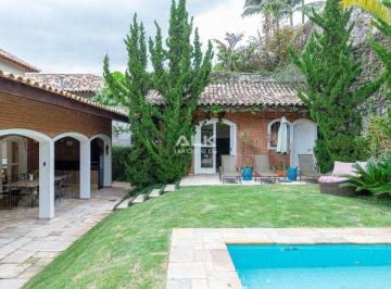 Casa · 641m² · 4 Quartos · 4 Vagas · Casa tipo para venda e locação em Jardim Leonor com 4 quartos, sendo 2 suítes, 641m²