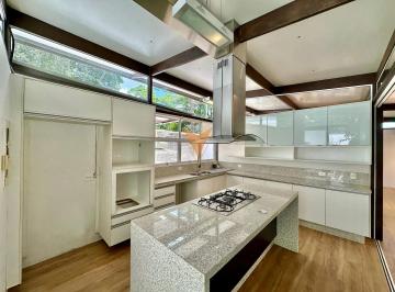 Casa 10m² Venda Vila Santo Antônio · Casa para venda em Vila Santo Antônio de 10.00m² com 3 Quartos, 3 Suites e 8 Garagens