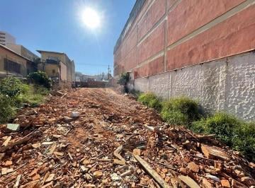 Terreno · 633m² · Terreno para venda em Centro de 633.00m²