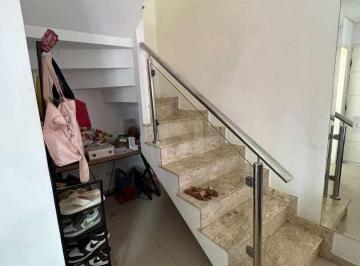 Casa · 110m² · 3 Quartos · 2 Vagas · Casa de Condomínio para alugar em Jardim Professor Benoá de 110.00m² com 3 Quartos, 1 Suite e 2 Gara