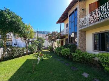 Casa · 239m² · 3 Quartos · 4 Vagas · "Oportunidade: Casa dos Sonhos na Taquara, RJ"