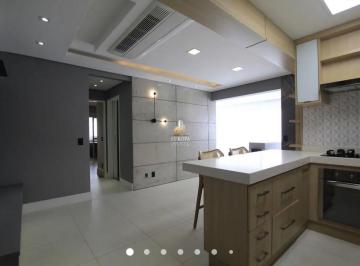 Sala · Apartamento à venda com 72m² na Chácara Klabin, 2 quartos e 1 vaga