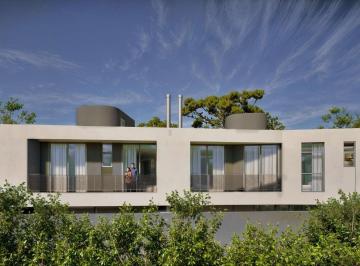 Casa · 165m² · 3 Quartos · 3 Vagas · Casa em Santa Felicidade com 3 suítes e quint