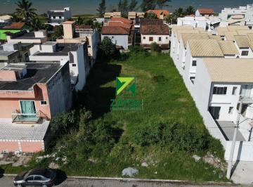 Foto 01 · Terreno de 940m² à Venda em Barra de São João Próximo à Praia e à Rodovia Amaral Peixoto.