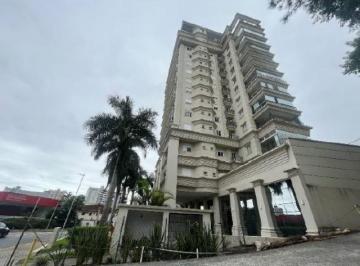 Foto 01 · Loja, Centro, Joinville, SC