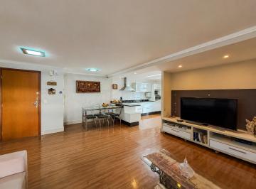 Apartamento de 2 quartos, Brasília · ACEITA FINANCIAMENTO 2 Qts no CA Lago Norte próximo ao Iguatemi.