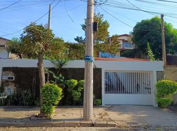 Casa de 3 quartos, Campinas · Excelente casa de dois pavimentos
