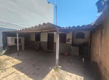 Casa de 2 quartos, Santa Maria · Alex Gama Vende: Lote com Casa na Qr 201 de Santa Maria, Investimento Barato, Oportunidade