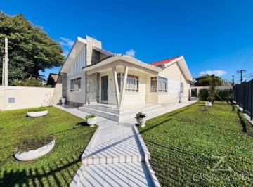 Casa de 3 quartos, Curitiba · Amplo Terreno com Casa Térrea e Excelente Potencial Construtivo no Uberaba – Curitiba/PR