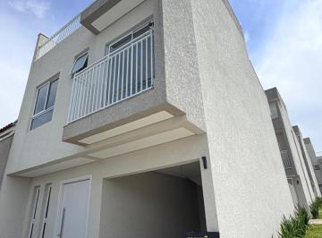 Casa de 3 quartos, Curitiba · Oportunidade! Casa Triplex no Bairro Alto | 3Qts (1 Suíte), Escritório e Quintal com Churrasqueira
